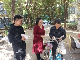民革淮南市委会开展法律宣讲进社区1.jpg