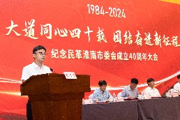 王亮1.jpg