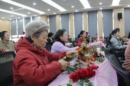 民革淮南市委会举办插花活动6 (1).JPG